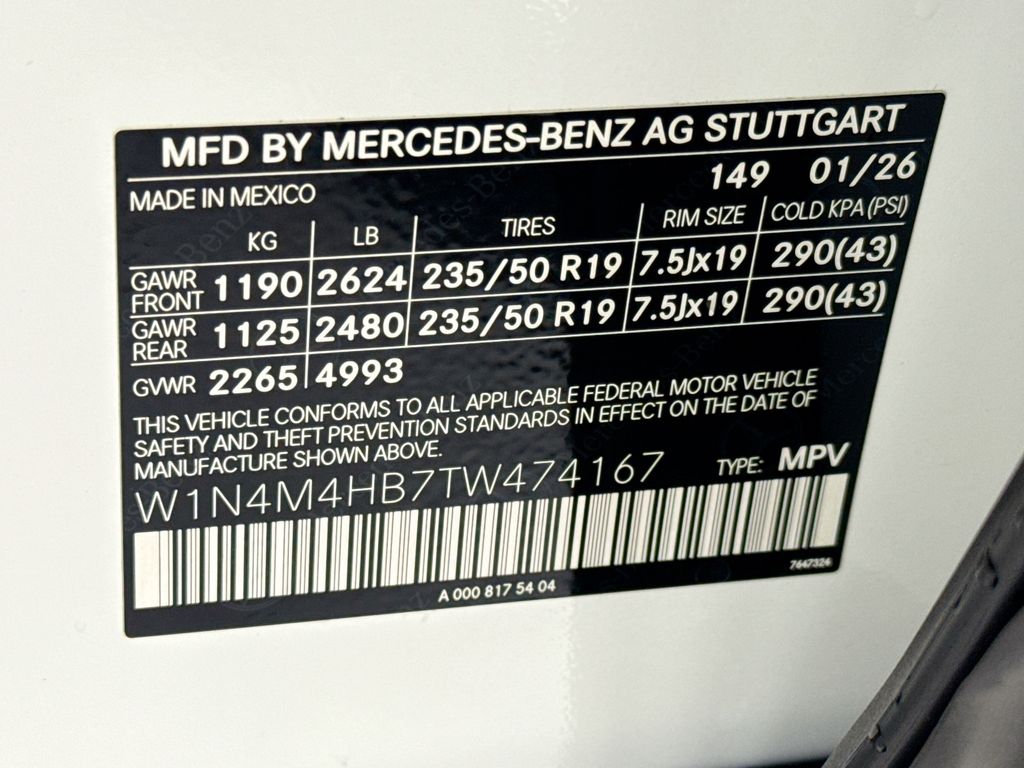 Used 2026 White Mercedes-Benz GLB 250 image 33