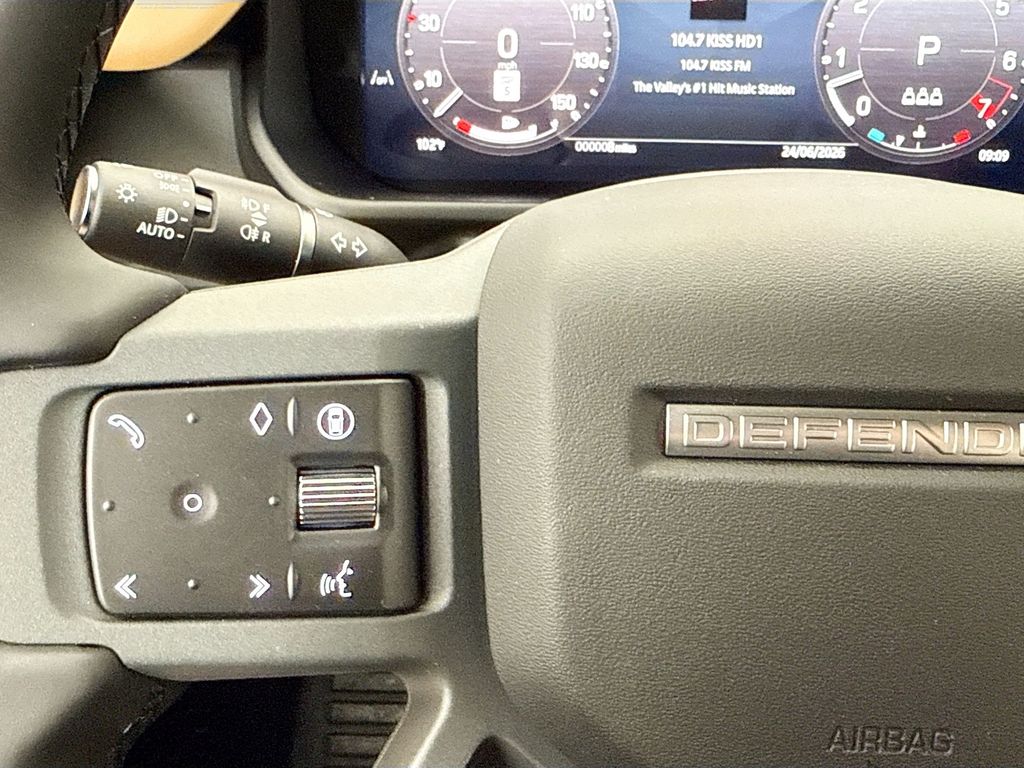 Thumbnail: 2026 Land Rover Defender - 11