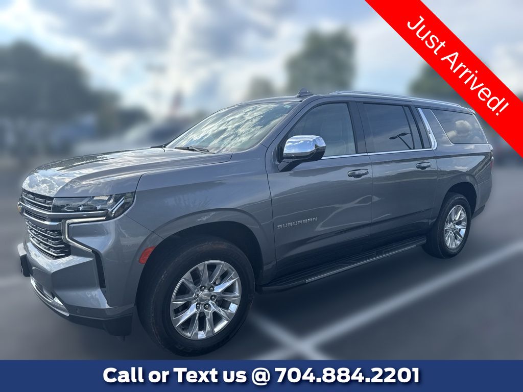 Gray (Satin Steel Metallic) 2022 Chevrolet Suburban SUV / Crossover 4X2