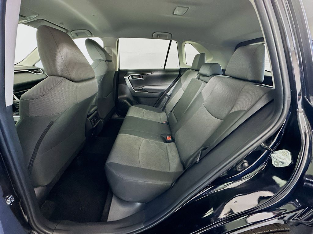 Thumbnail: 2024 Toyota RAV4 - 24