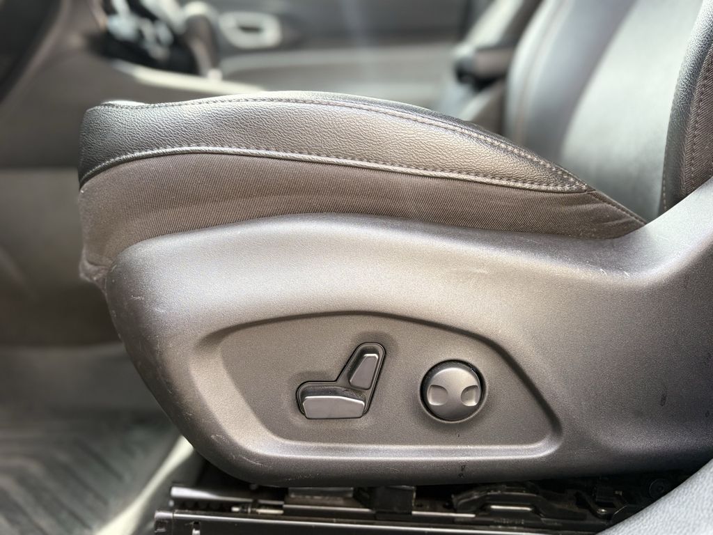 2024 Jeep Compass Latitude Lux Blue at DeMontrond Auto Country
