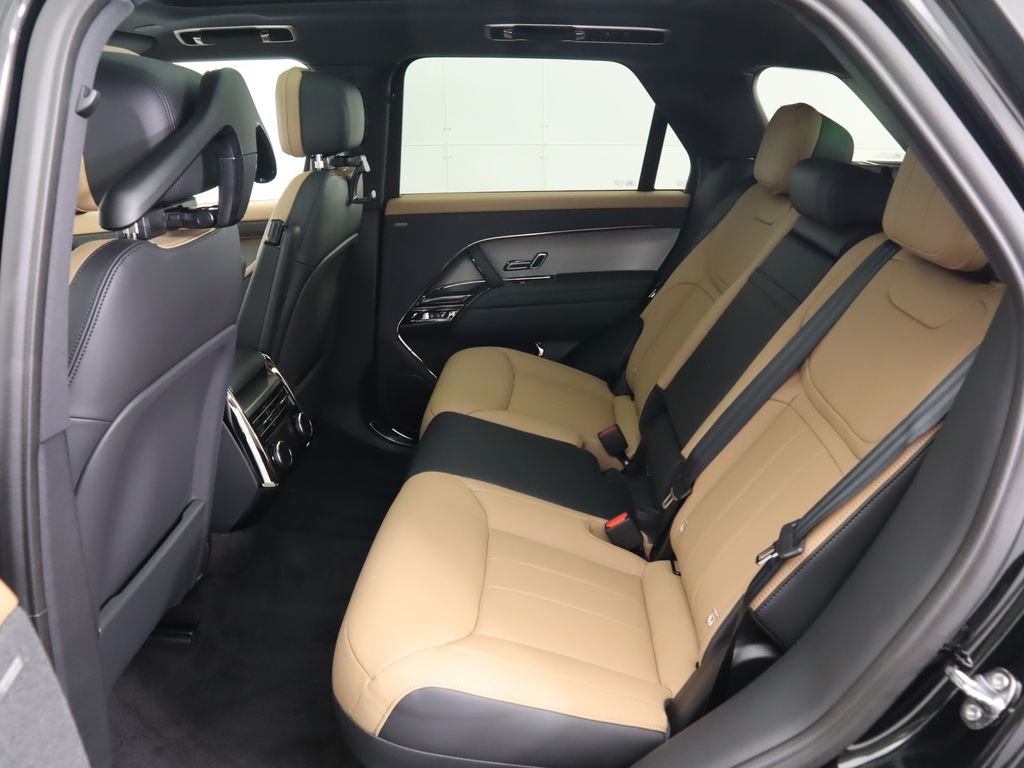 2025 Land Rover Range Rover Sport Dynamic 22