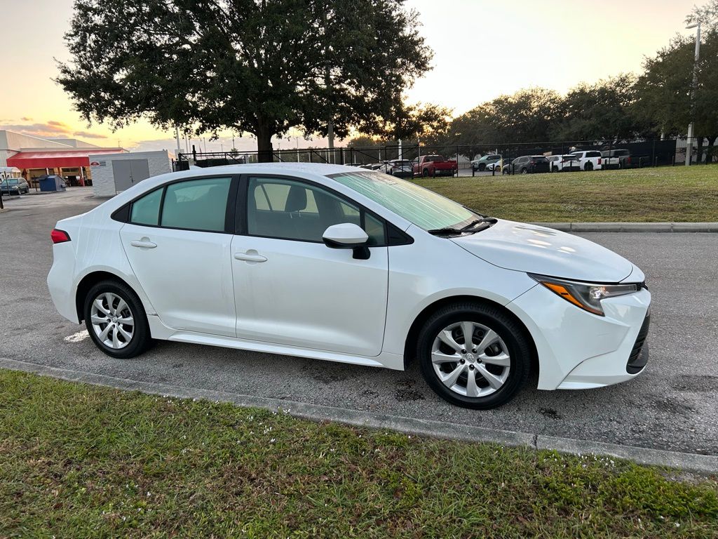 Thumbnail: 2023 Toyota Corolla - 7