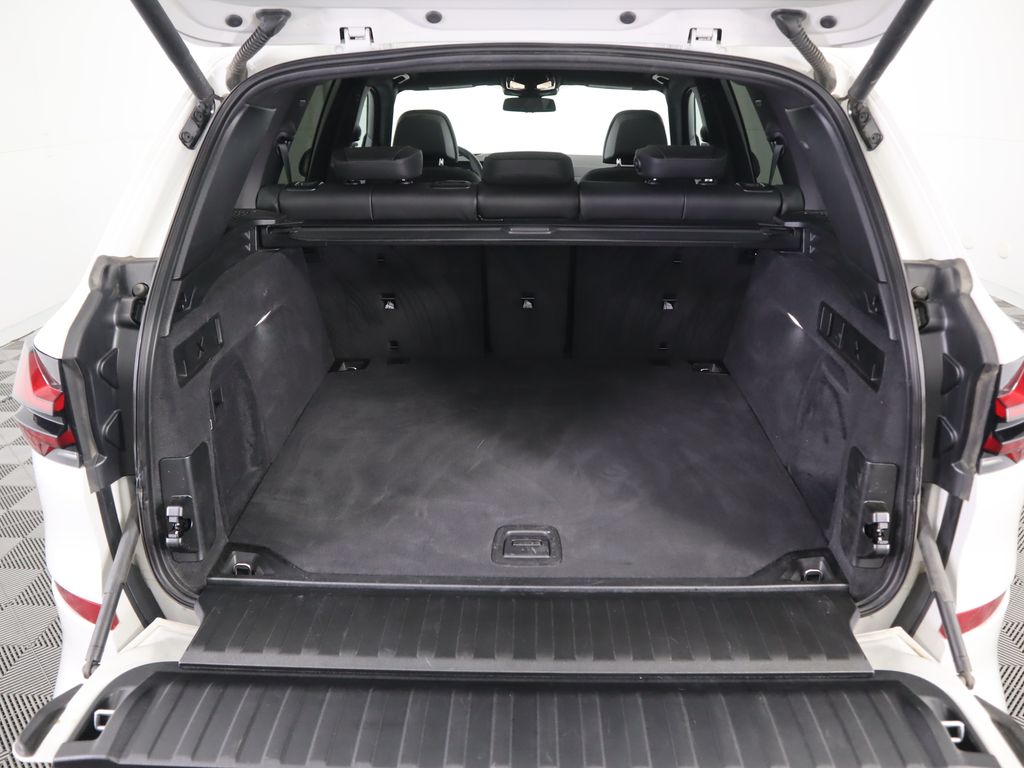 Thumbnail: 2025 BMW X5 - 29