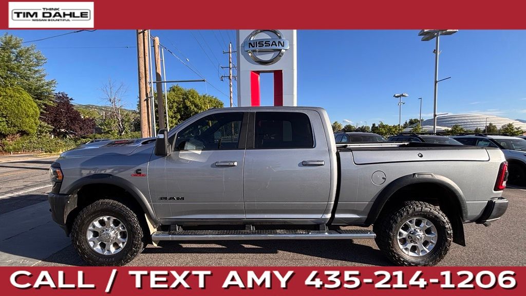 Billet Silver Metallic Clearcoat 2024 RAM 2500 Pickup Truck Four-Wheel Drive 6-Speed Automatic