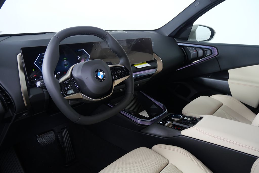 Thumbnail: 2025 BMW X3 - 12