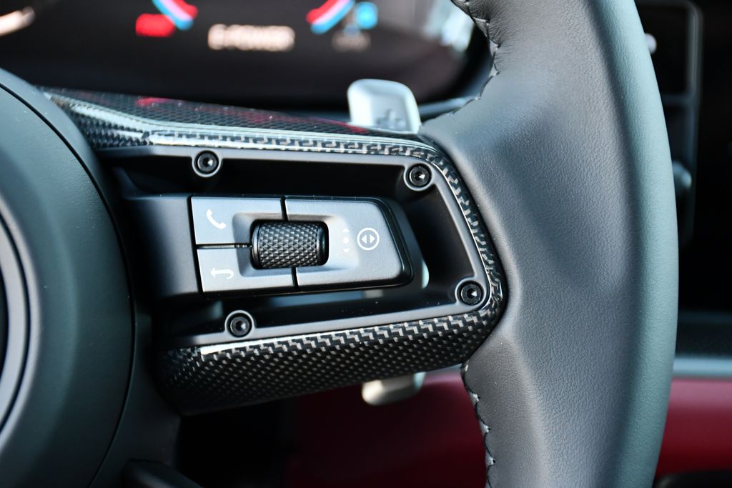 Thumbnail: 2026 Porsche Cayenne - 21