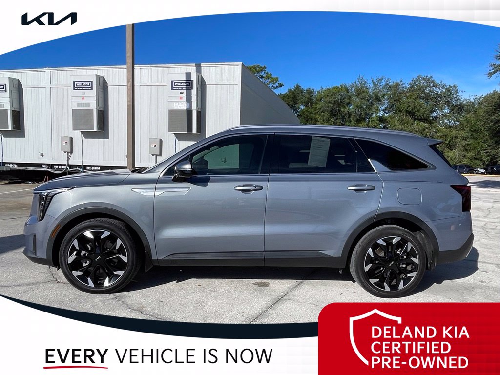Used 2025 Kia Sorento SUV
