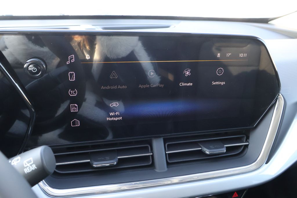 Thumbnail: 2026 Chevrolet Trax - 25