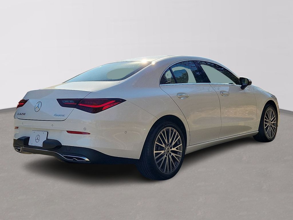 Thumbnail: 2026 Mercedes-Benz CLA - 3