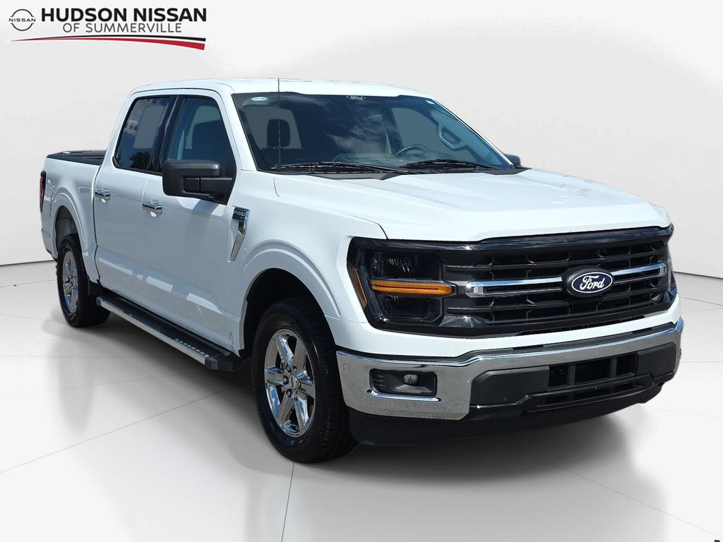 Oxford White 2025 Ford F-150 Pickup Truck 4X2 Automatic