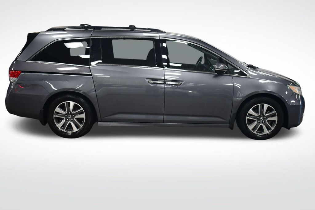 Thumbnail: 2014 Honda Odyssey - 3