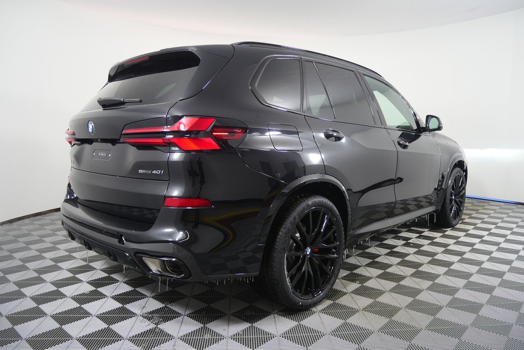 Thumbnail: 2026 BMW X5 - 3