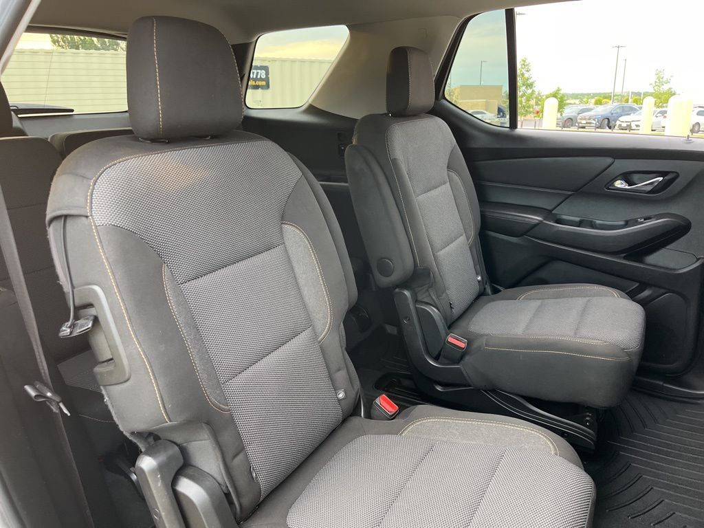 2018 Chevrolet Traverse LT 22