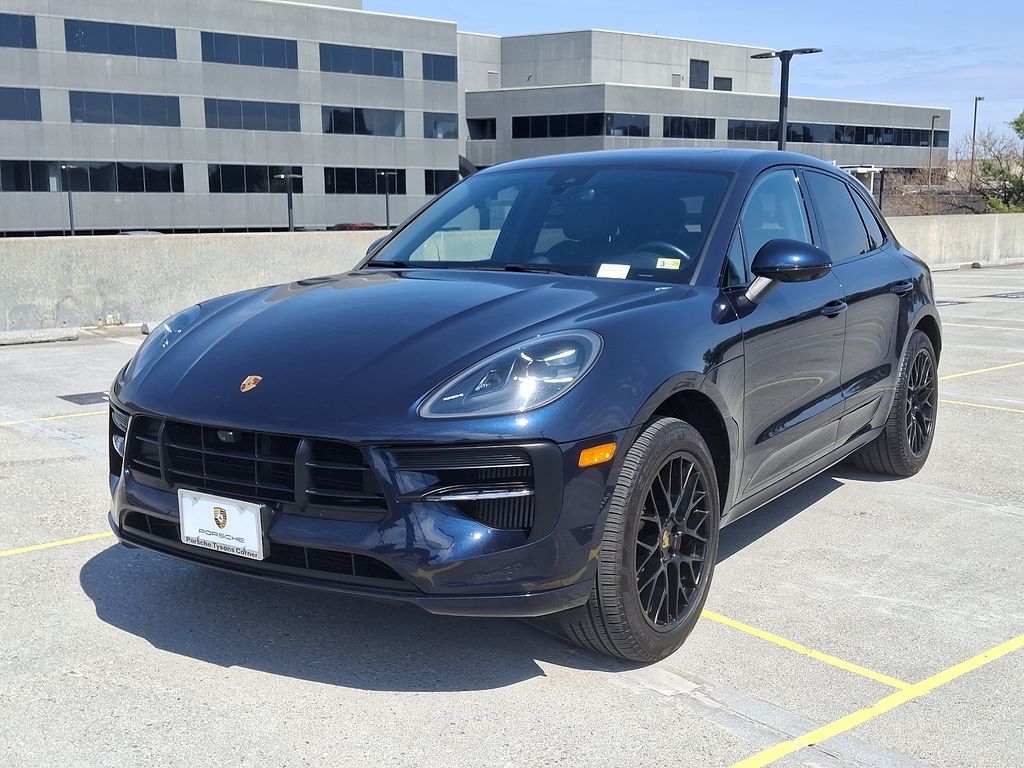 2021 Porsche Macan GTS -
                Vienna, VA
