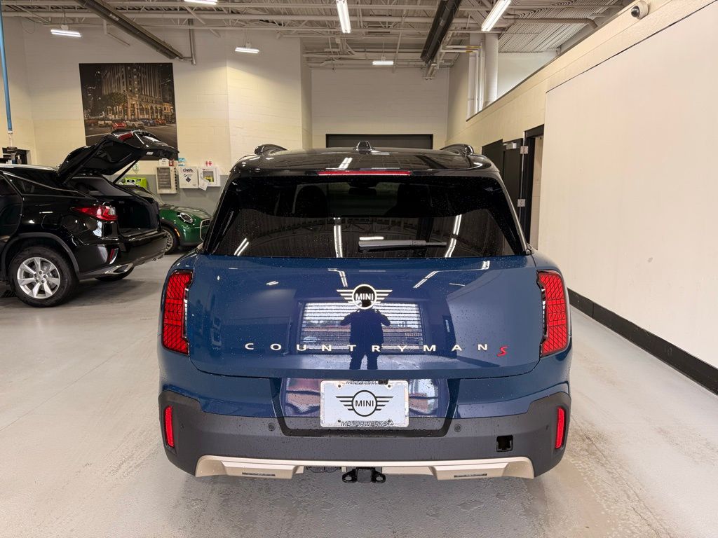 Thumbnail: 2025 MINI Cooper Countryman - 4