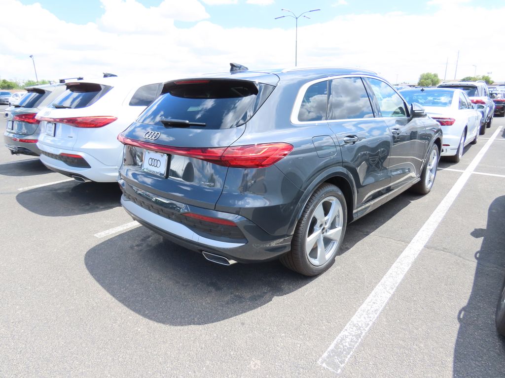 2025 Audi Q5 Premium 3