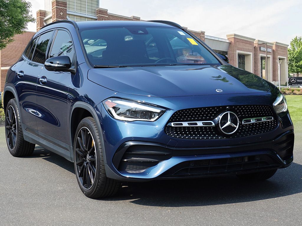 2023 Mercedes-Benz GLA 250 4MATIC 3