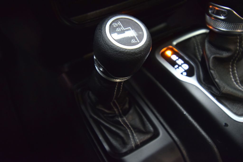 used 2023 Jeep Gladiator car, priced at $29,000