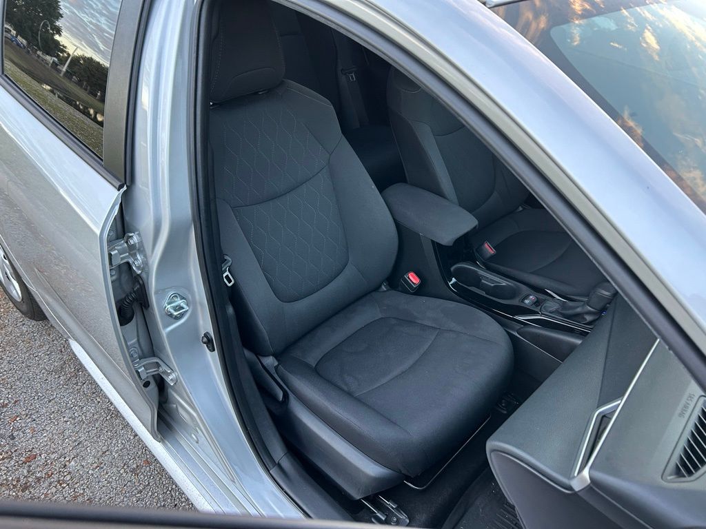 Thumbnail: 2021 Toyota Corolla - 15