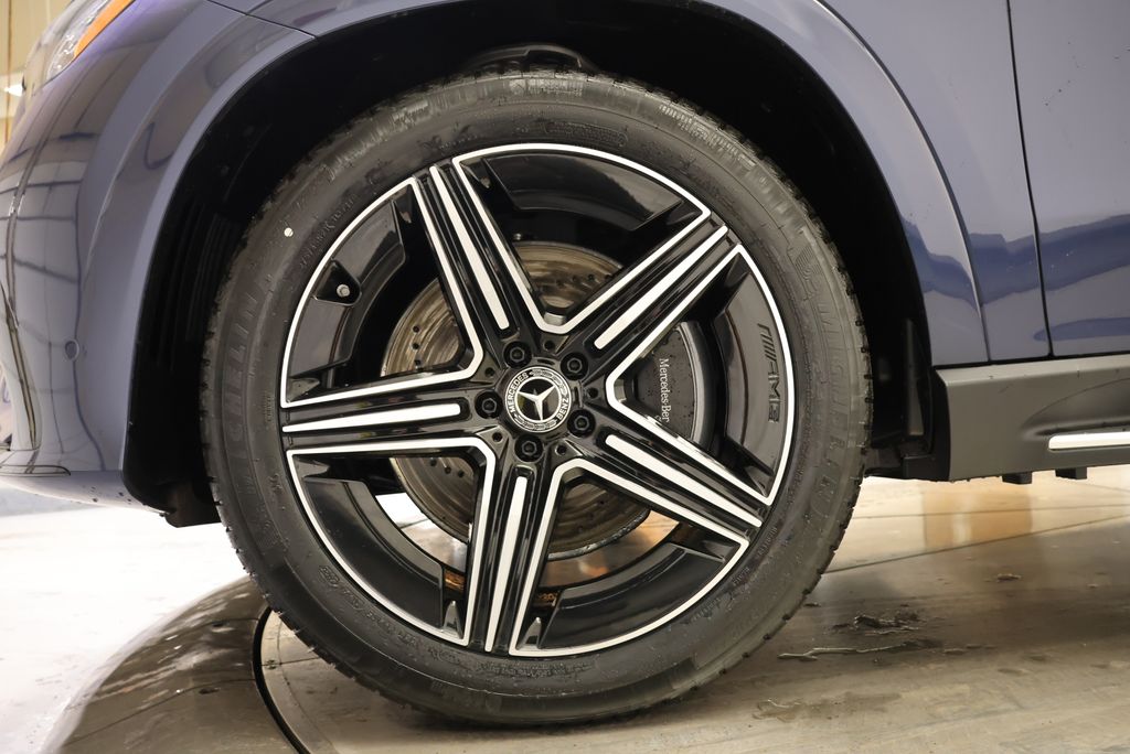 Thumbnail: 2026 Mercedes-Benz GLE - 11