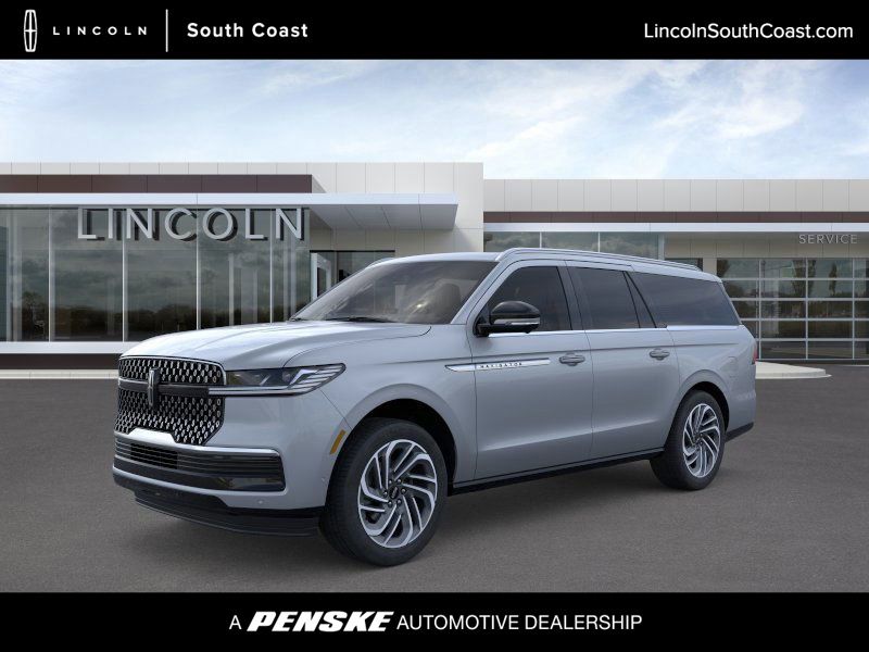 Thumbnail: 2025 Lincoln Navigator L - 1