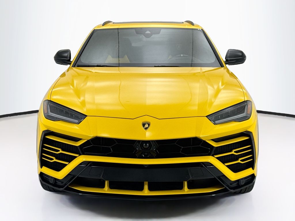 Thumbnail: 2019 Lamborghini Urus - 2
