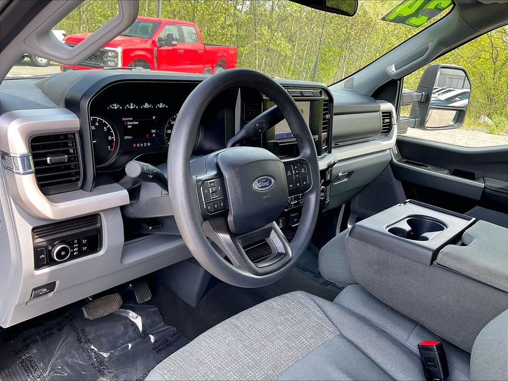 2024 Ford F-250SD — photo 8
