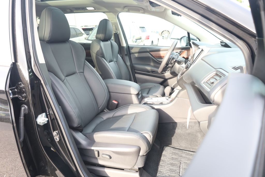 used 2025 Subaru Ascent car, priced at $45,520