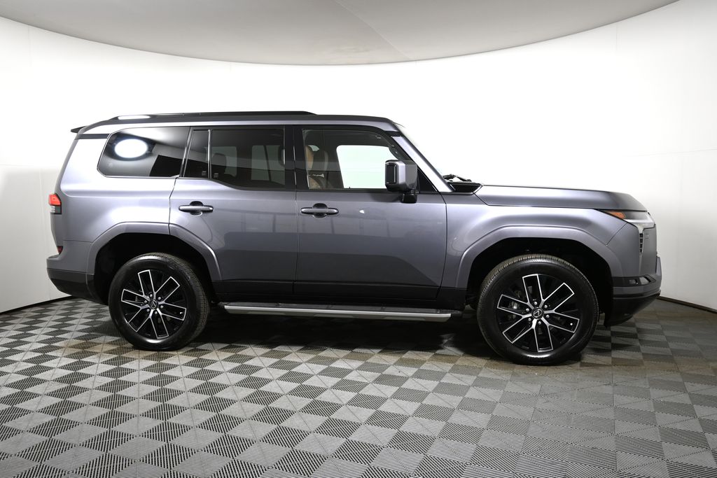 Thumbnail: 2025 Lexus GX - 8