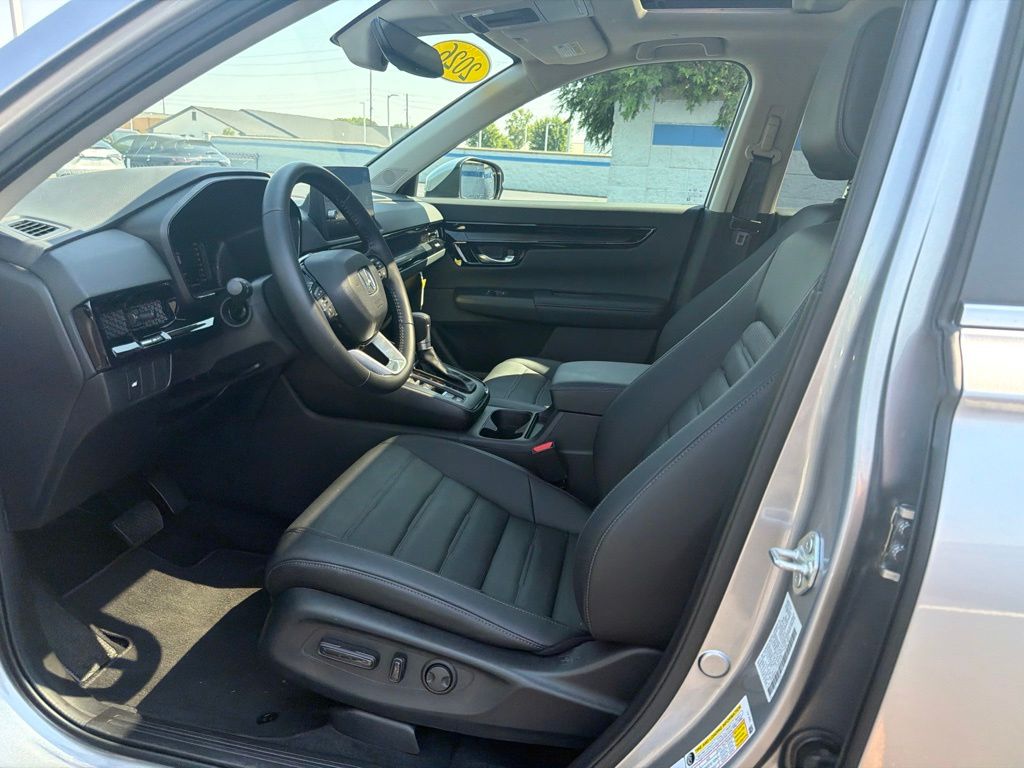 Thumbnail: 2026 Honda CR-V - 17