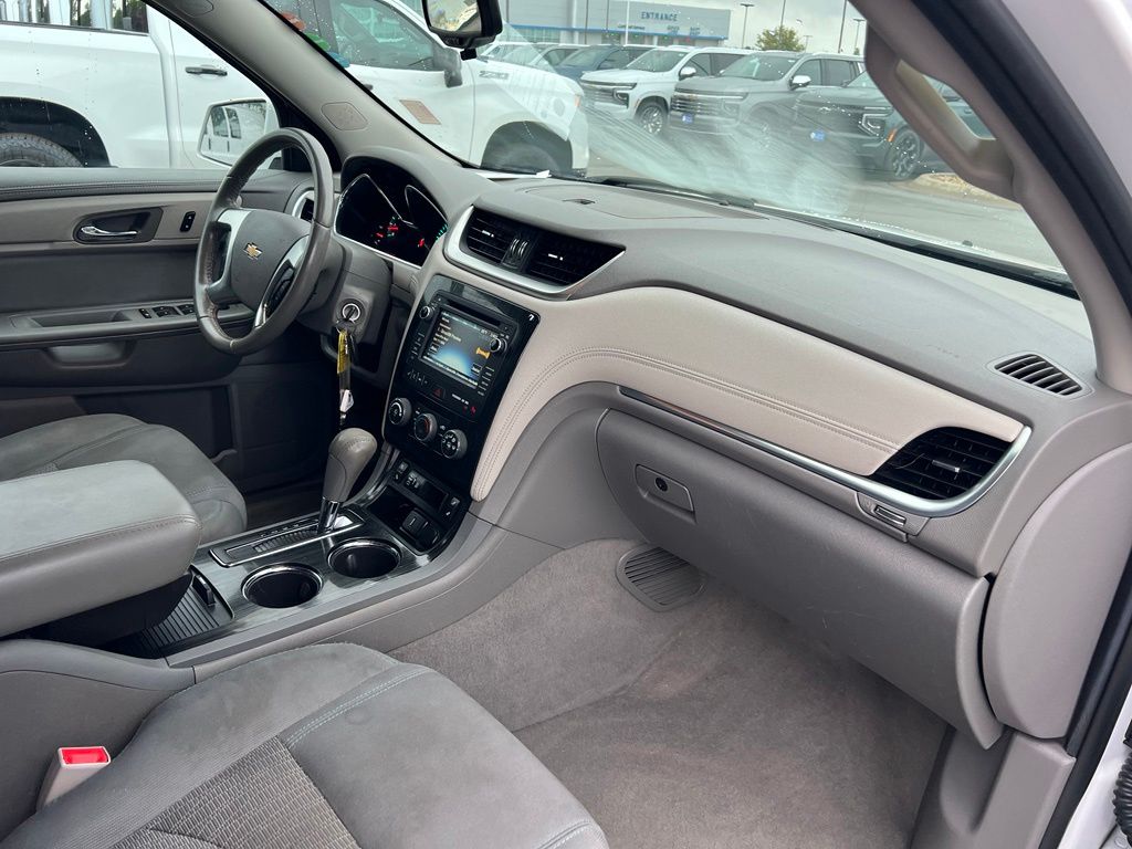 Used 2017 Chevrolet Traverse SUV