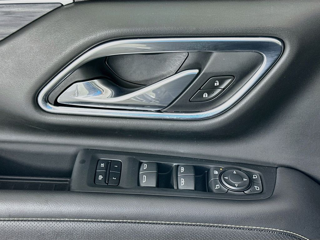 Thumbnail: 2021 GMC Yukon - 16
