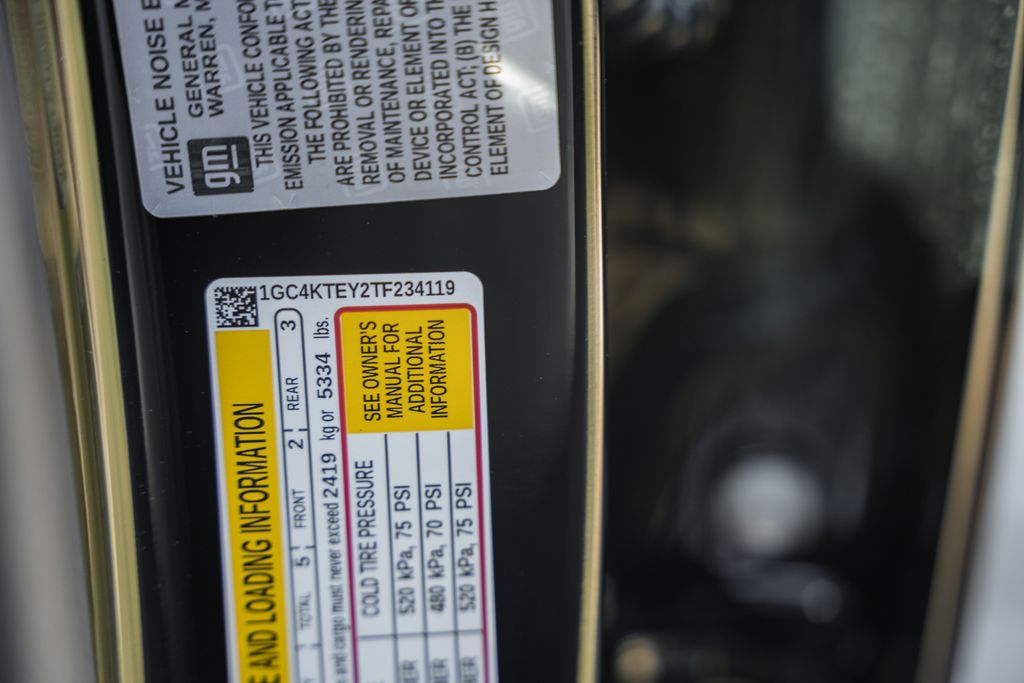 ChevroletSilverado 3500HD46