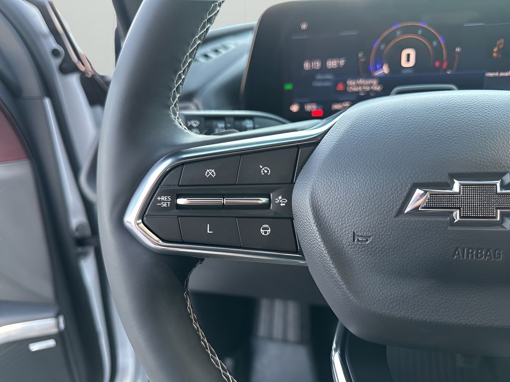 Used Car 2025 Chevrolet Traverse  Z71 For Sale Under $50,000 In Austin, Texas