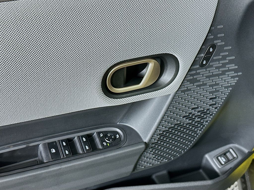 2025 MINI Cooper Hardtop S 19