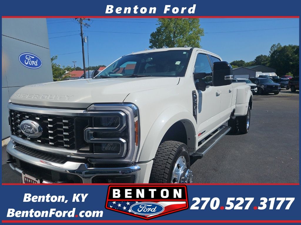 2026 Ford F-450 Super Duty Lariat Crew Cab LB DRW 4WD