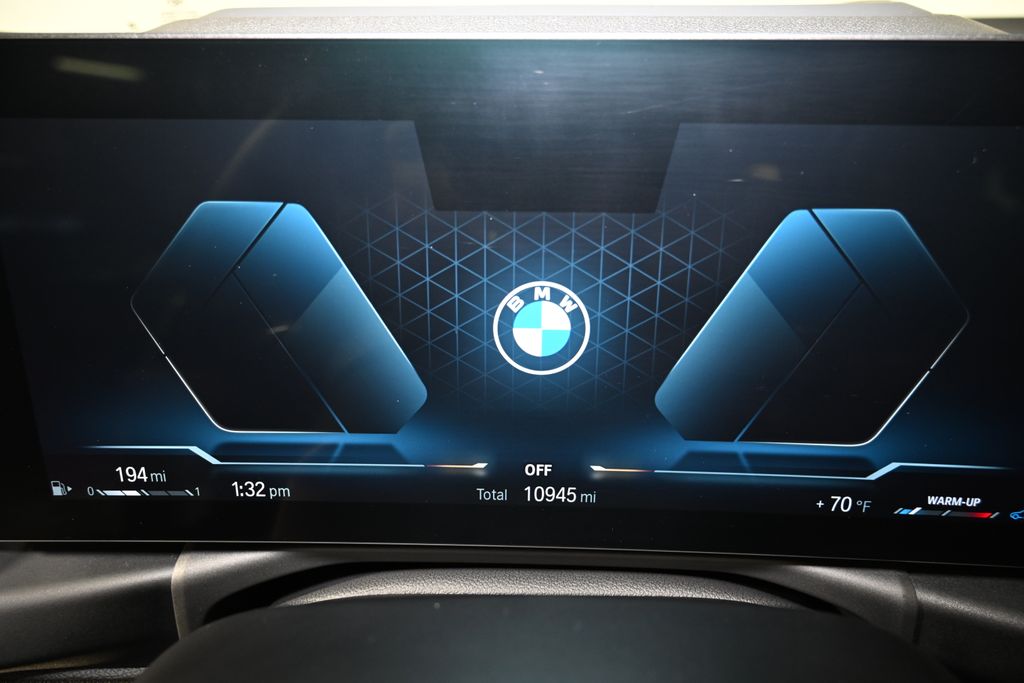 2023 BMW 3 Series 330i xDrive 26