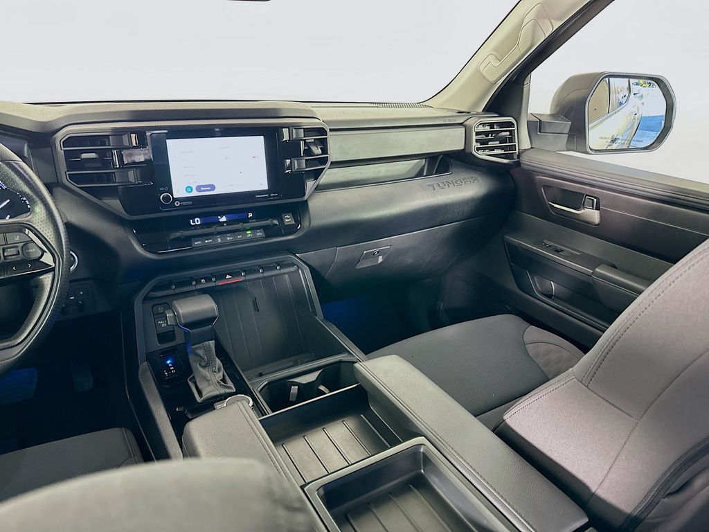 Thumbnail: 2024 Toyota Tundra - 22