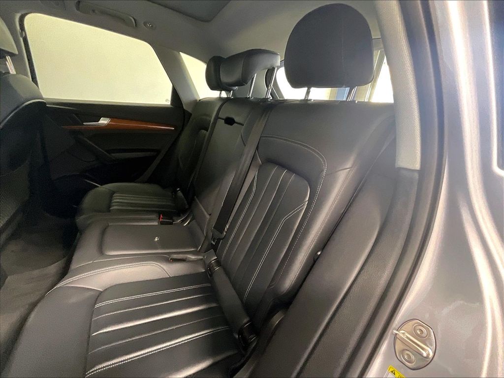 2023 Audi Q5 — photo 15
