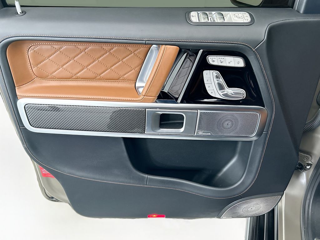 Thumbnail: 2025 Mercedes-Benz G-Class - 22