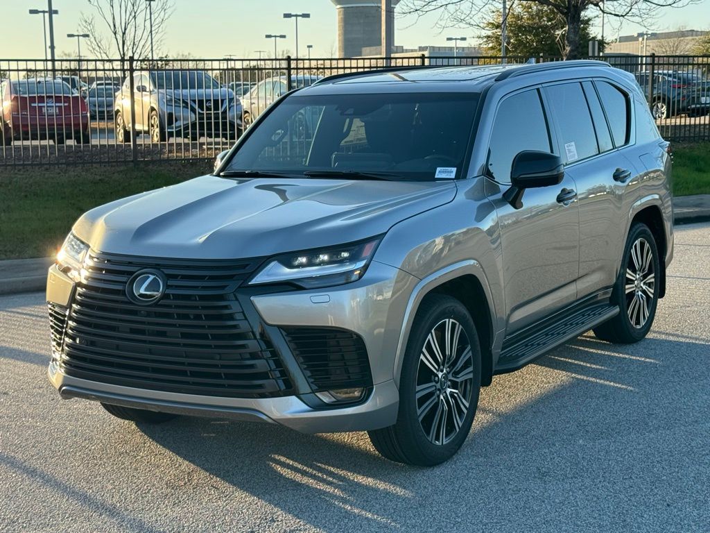 2024 Lexus LX 600 Luxury 10