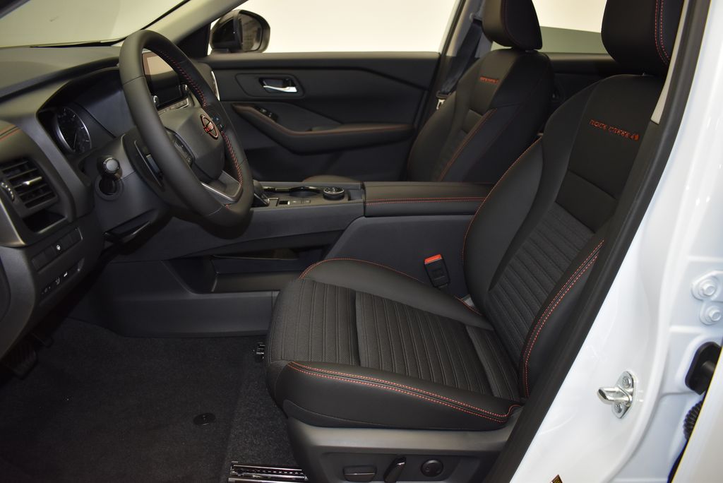 Thumbnail: 2026 Nissan Rogue - 13