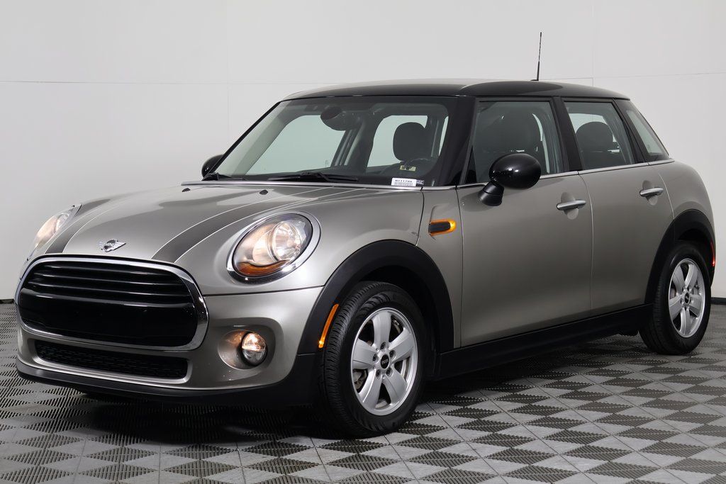 2017 MINI Cooper Base -
                  San Diego, CA