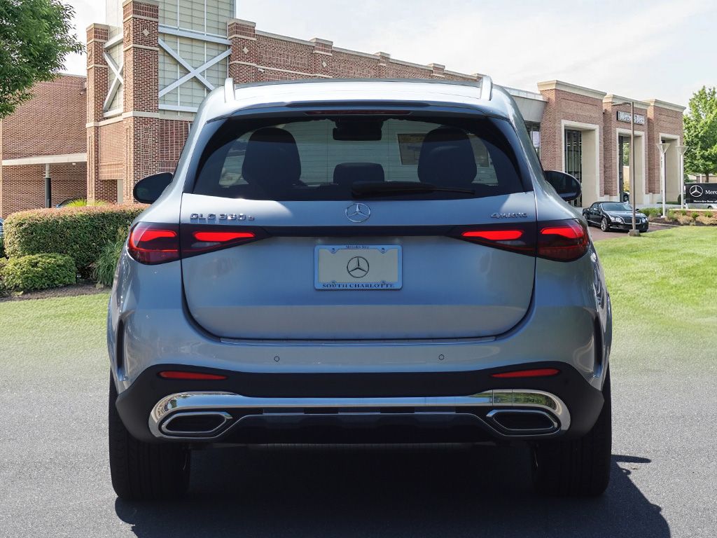 Thumbnail: 2025 Mercedes-Benz GLC - 5