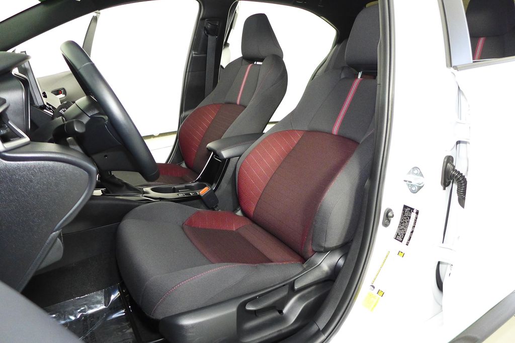 2023 Toyota Corolla SE 22