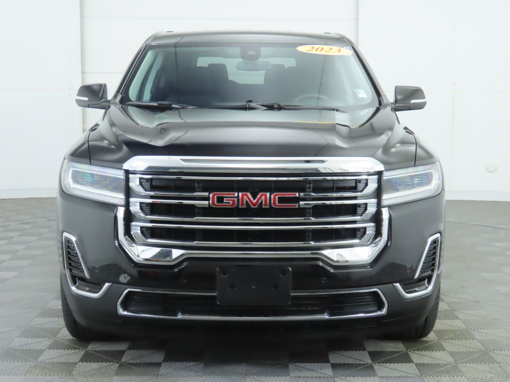 2023 GMC Acadia SLE 2
