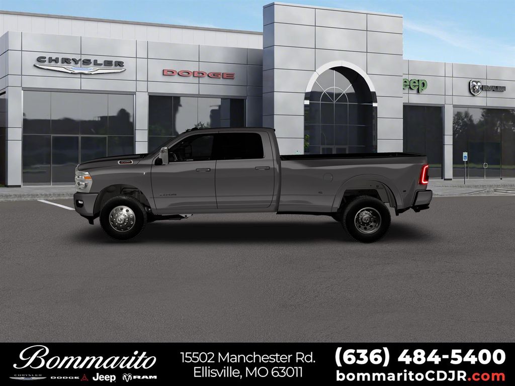2026 RAM 3500 Laramie Crew Cab LB DRW 4WD