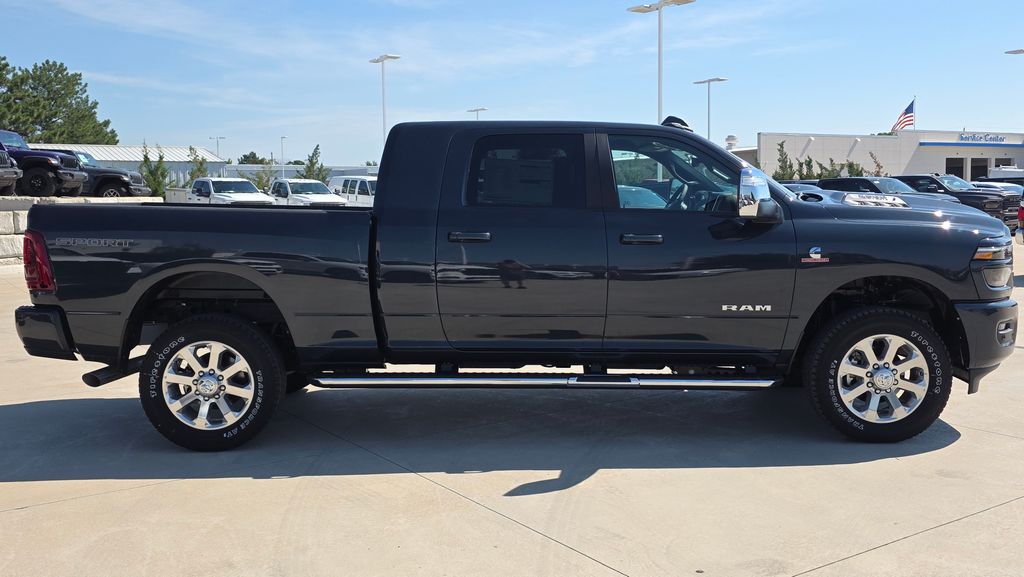 2026 RAM 2500 Laramie - Photo 7