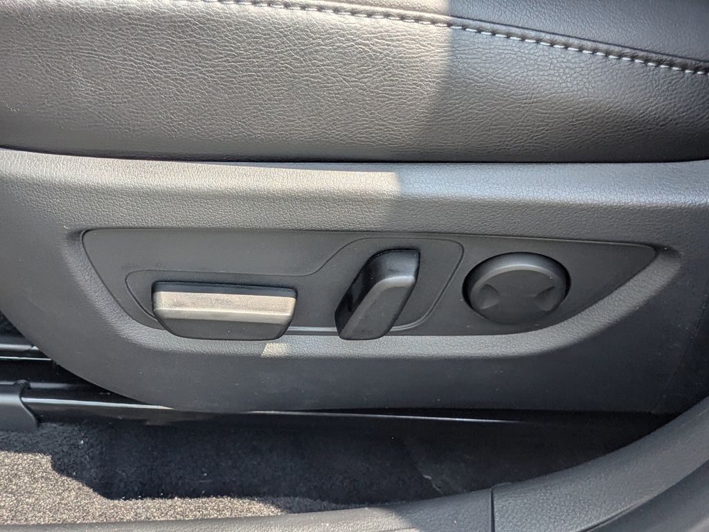 2026 Mazda CX-50 2.5 S Premium